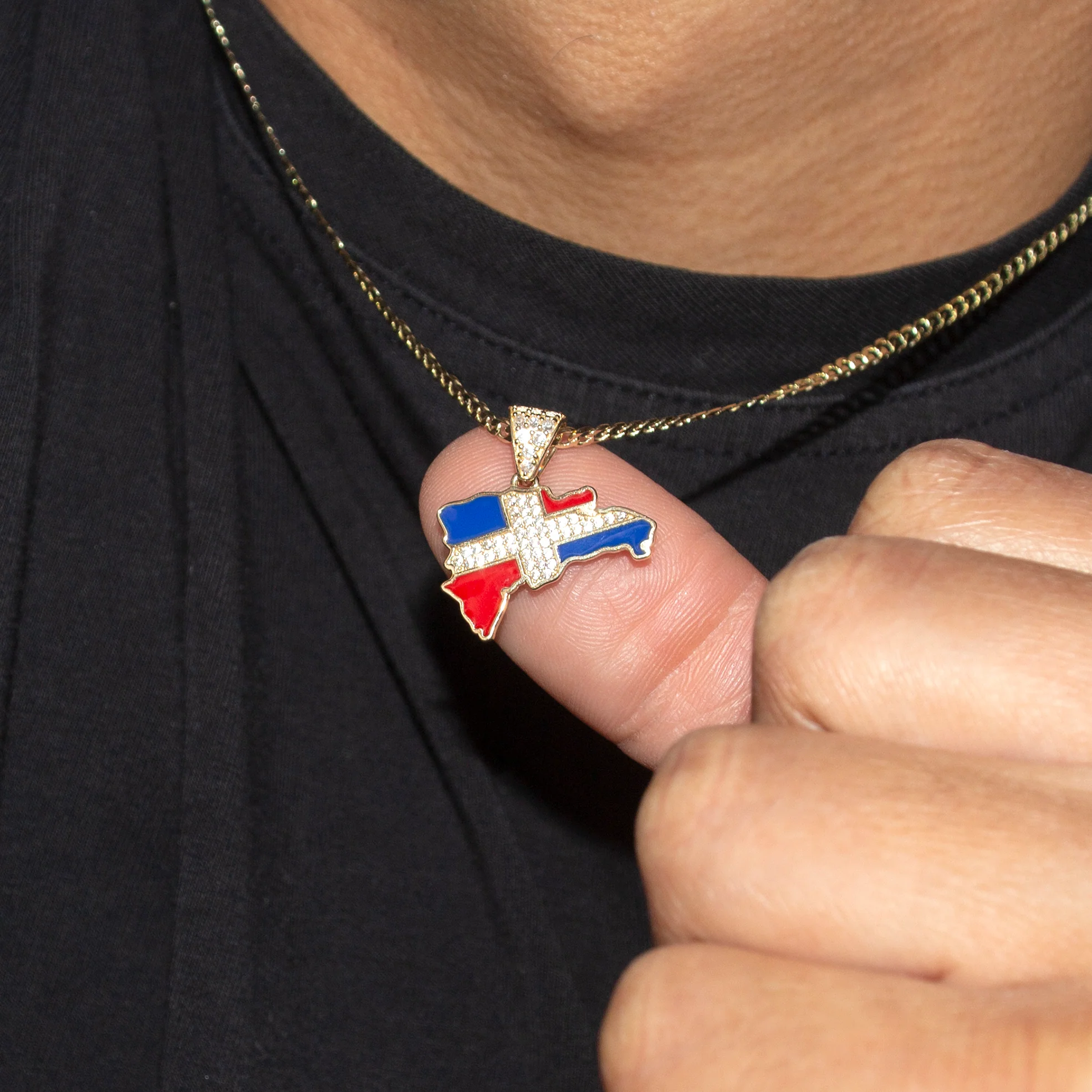 10K Yellow Gold Flag of the Dominican Republic Necklace | Appx. 1.8 - 5.8 Grams - Image 5