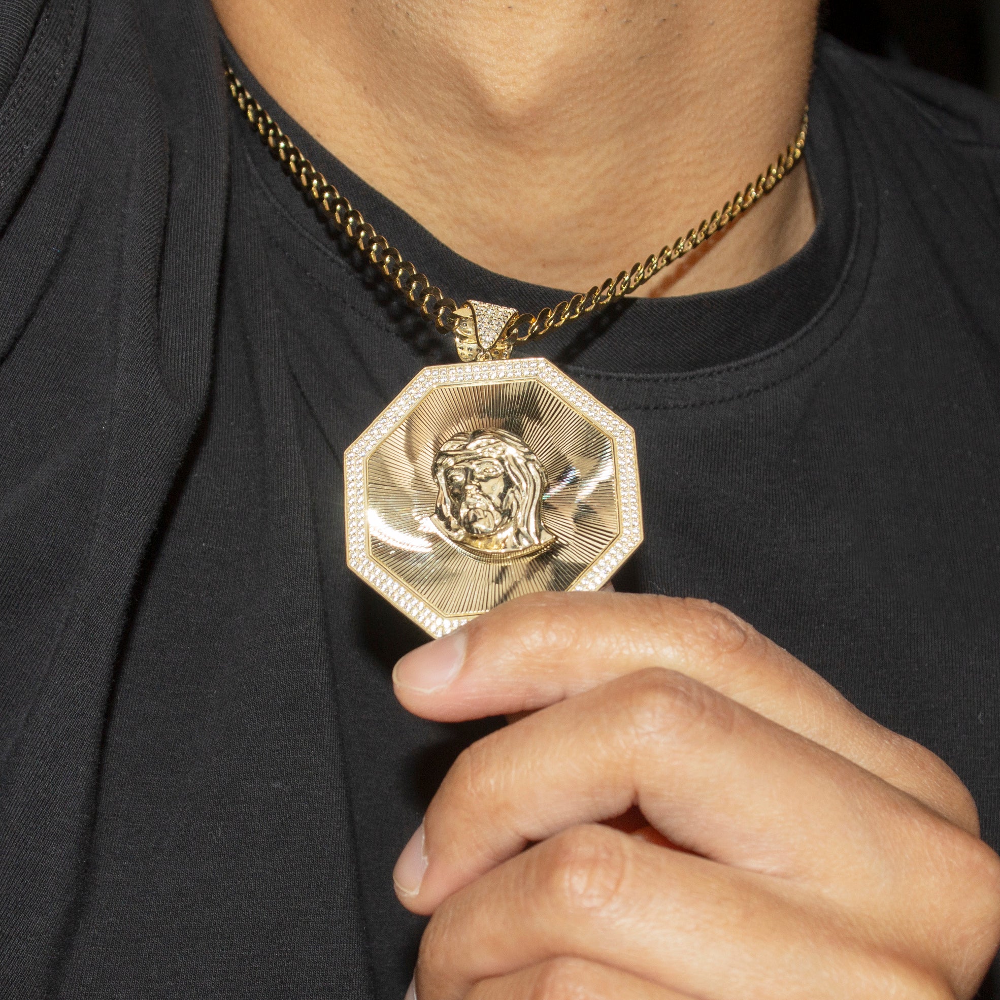 10K Yellow Gold Jesus Head Necklace | Appx. 14 - 28 Grams - Image 6