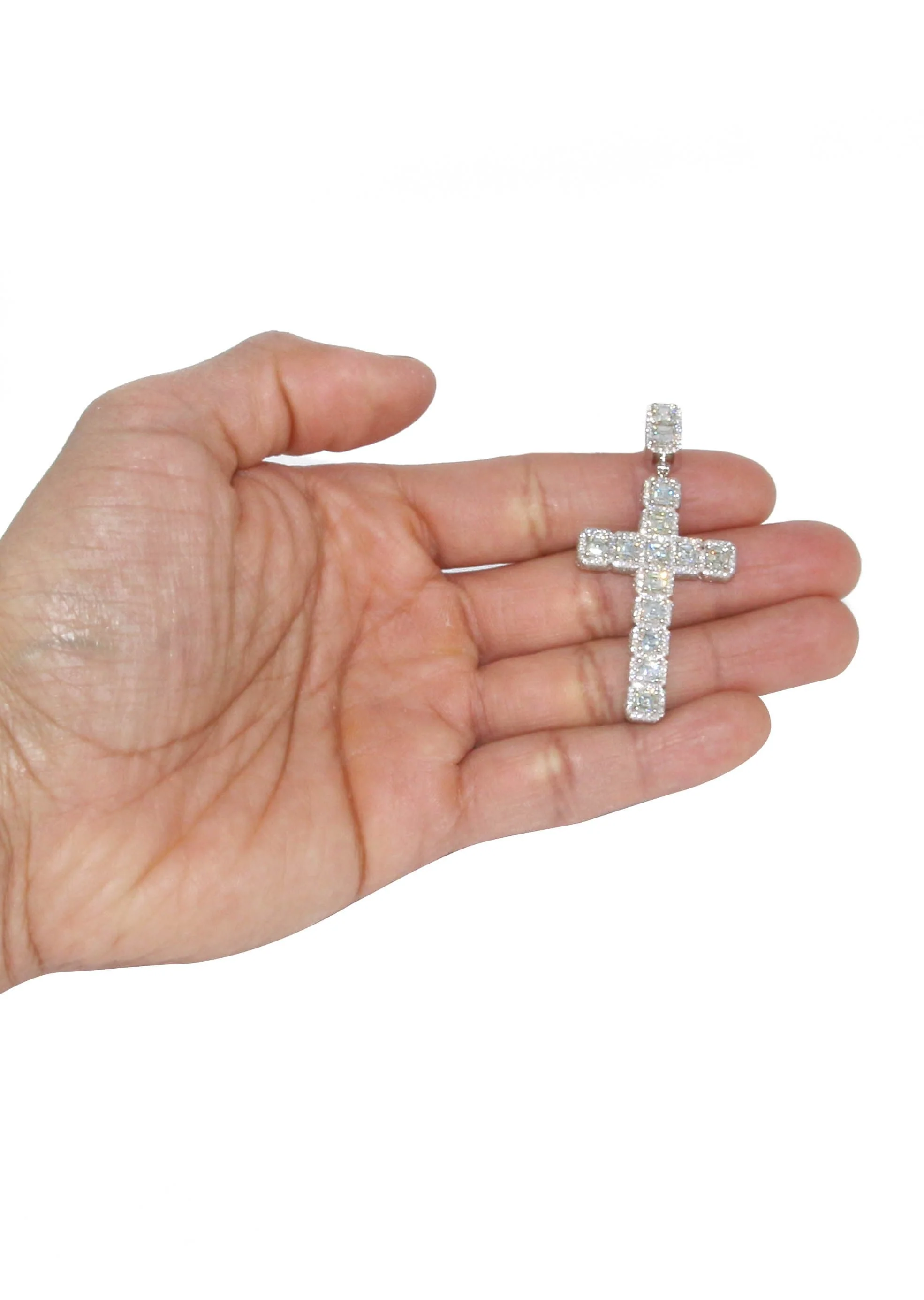 14K Yellow Gold Diamond Cross Necklace  | 8.99 Carats - Image 5