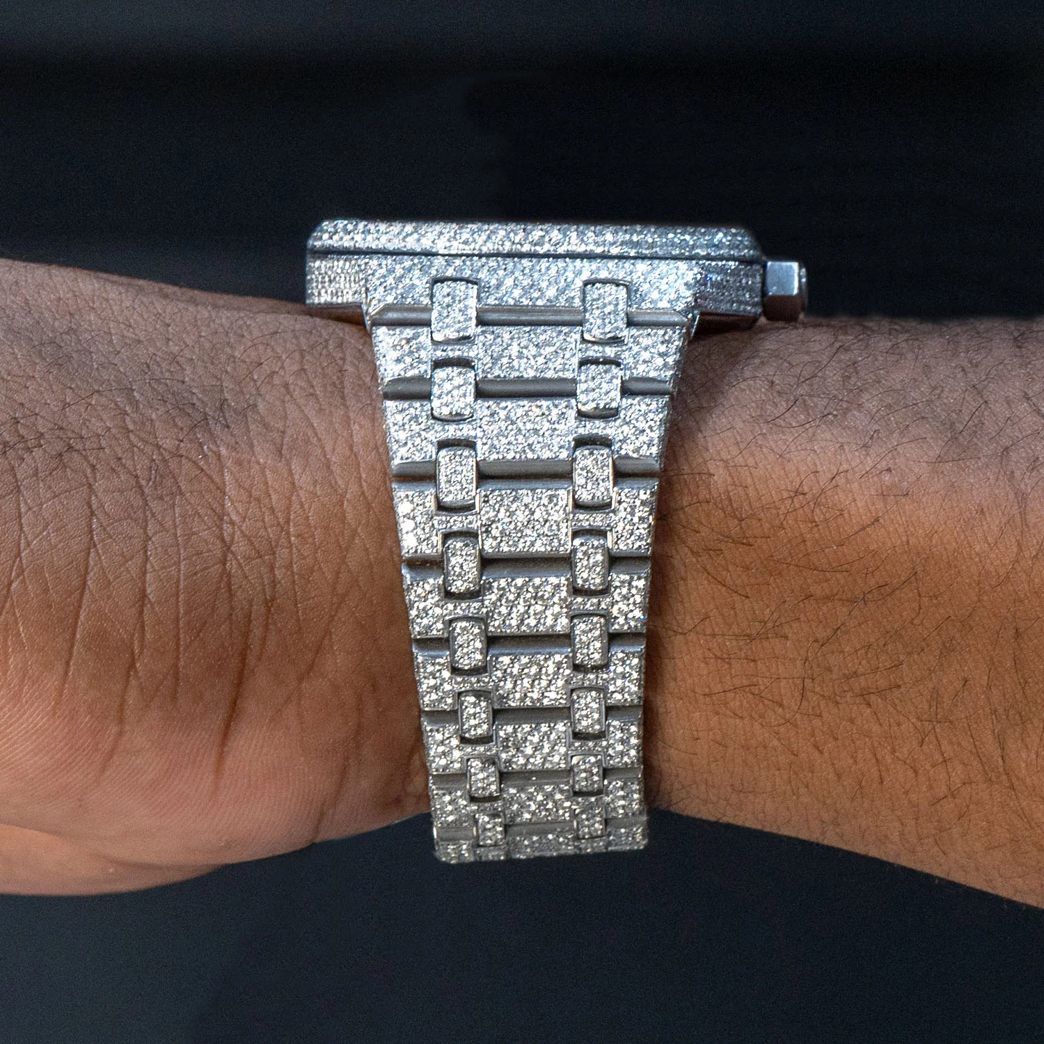 Audemars Piguet Royal Oak | Stainless Steel | Diamond Iced Out | 39 MM | 20 Carats - Image 3