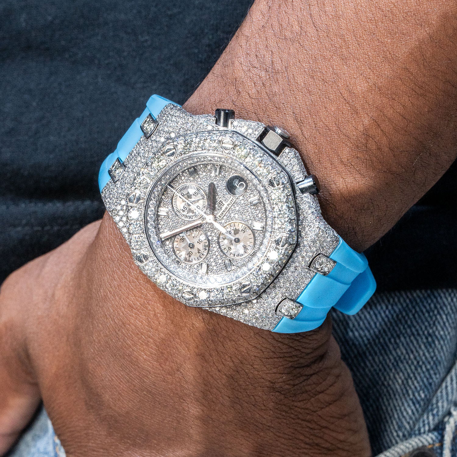 Audemars Piguet Royal Oak Offshore | Diamond Iced Out | 42 MM | 30 Carats