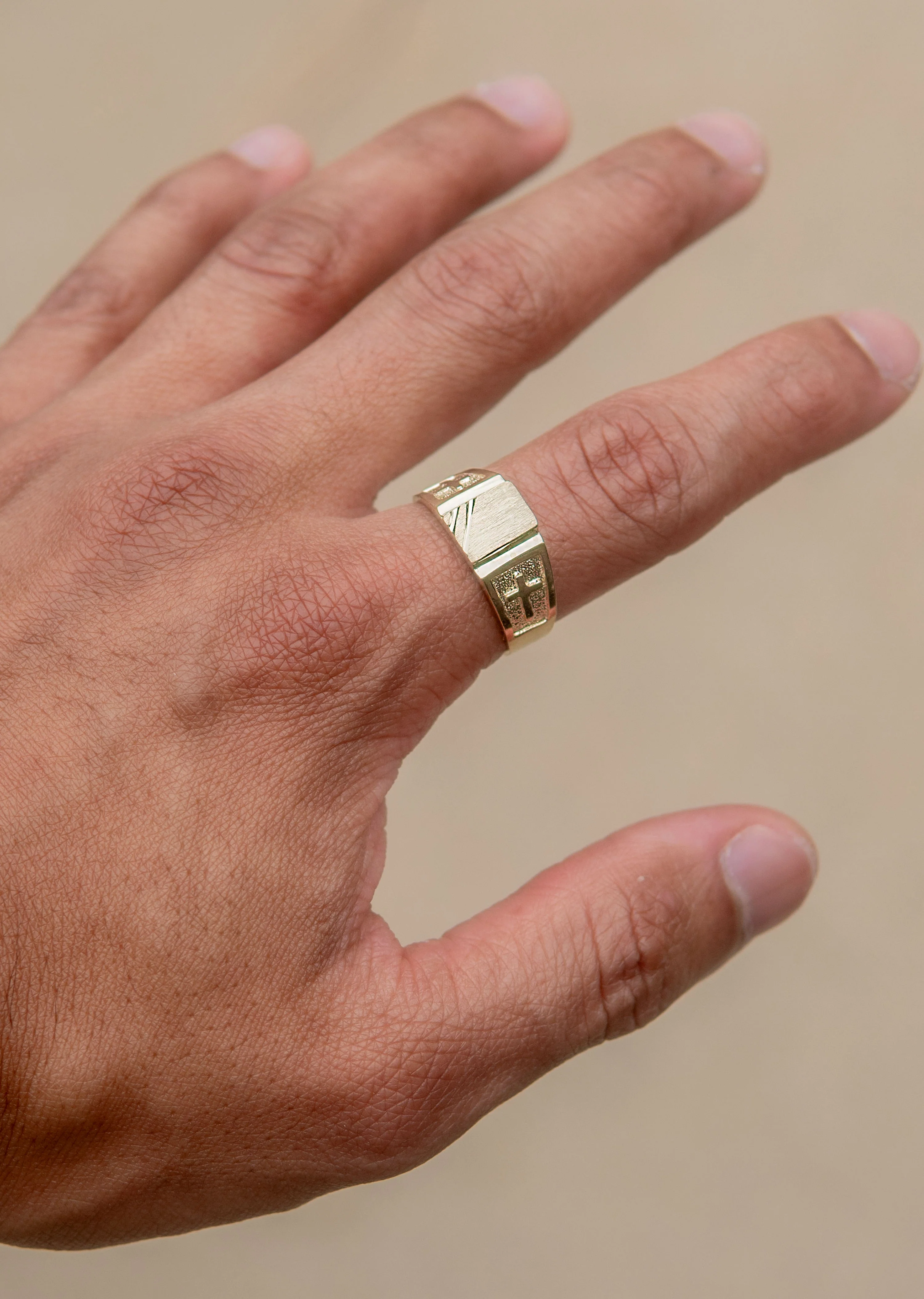 Mens Cross Signet Ring - 10K Gold | 5 Grams - Image 4