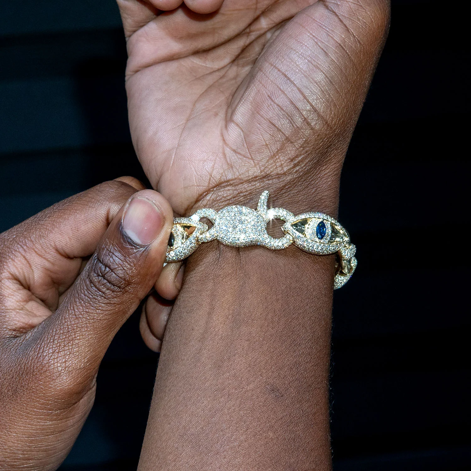 High End Jewelry - Iced Out Sapphire Evil Eye Bracelet - Image 3