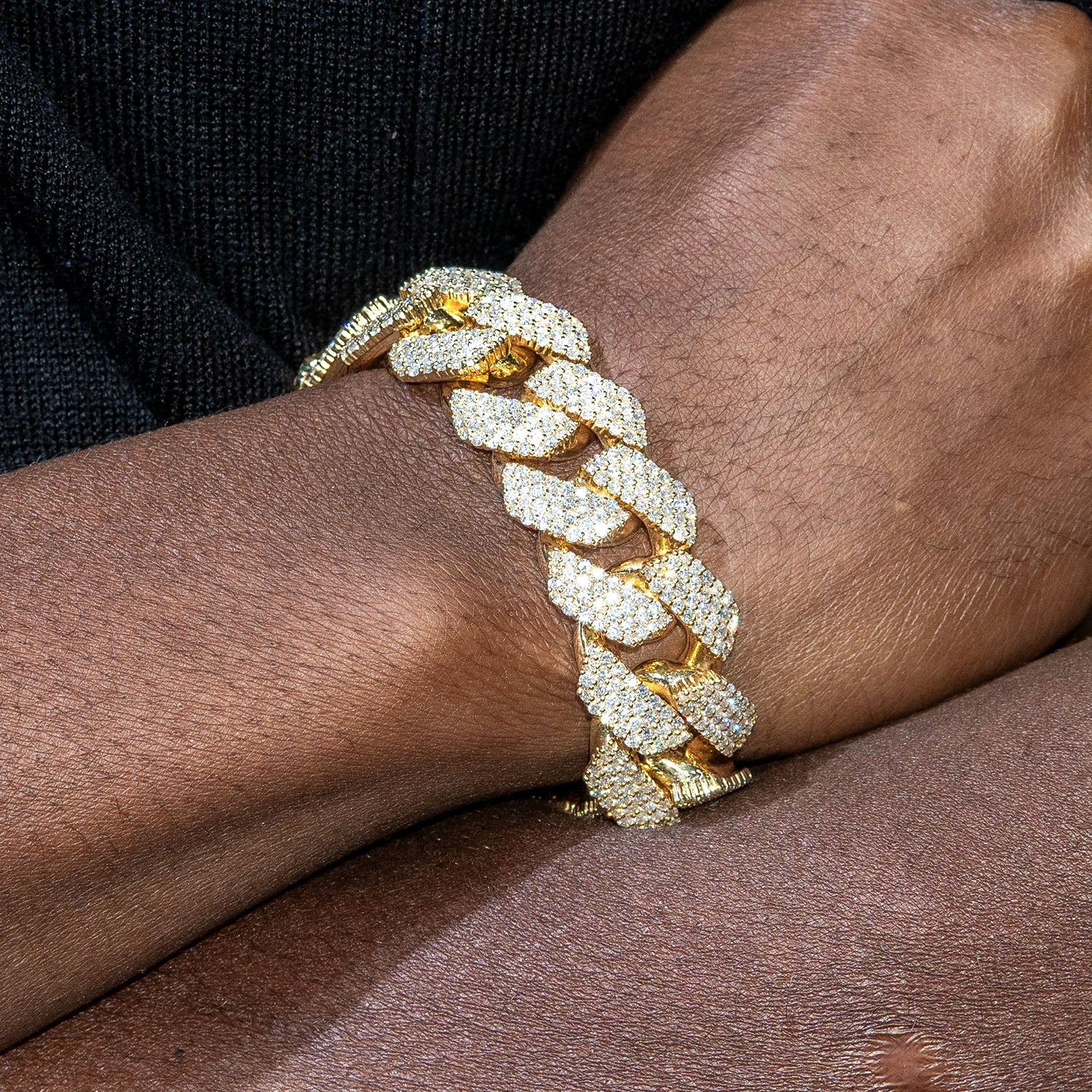 High End Jewelry - Iced Out Miami Cuban Link Bracelet - Image 3