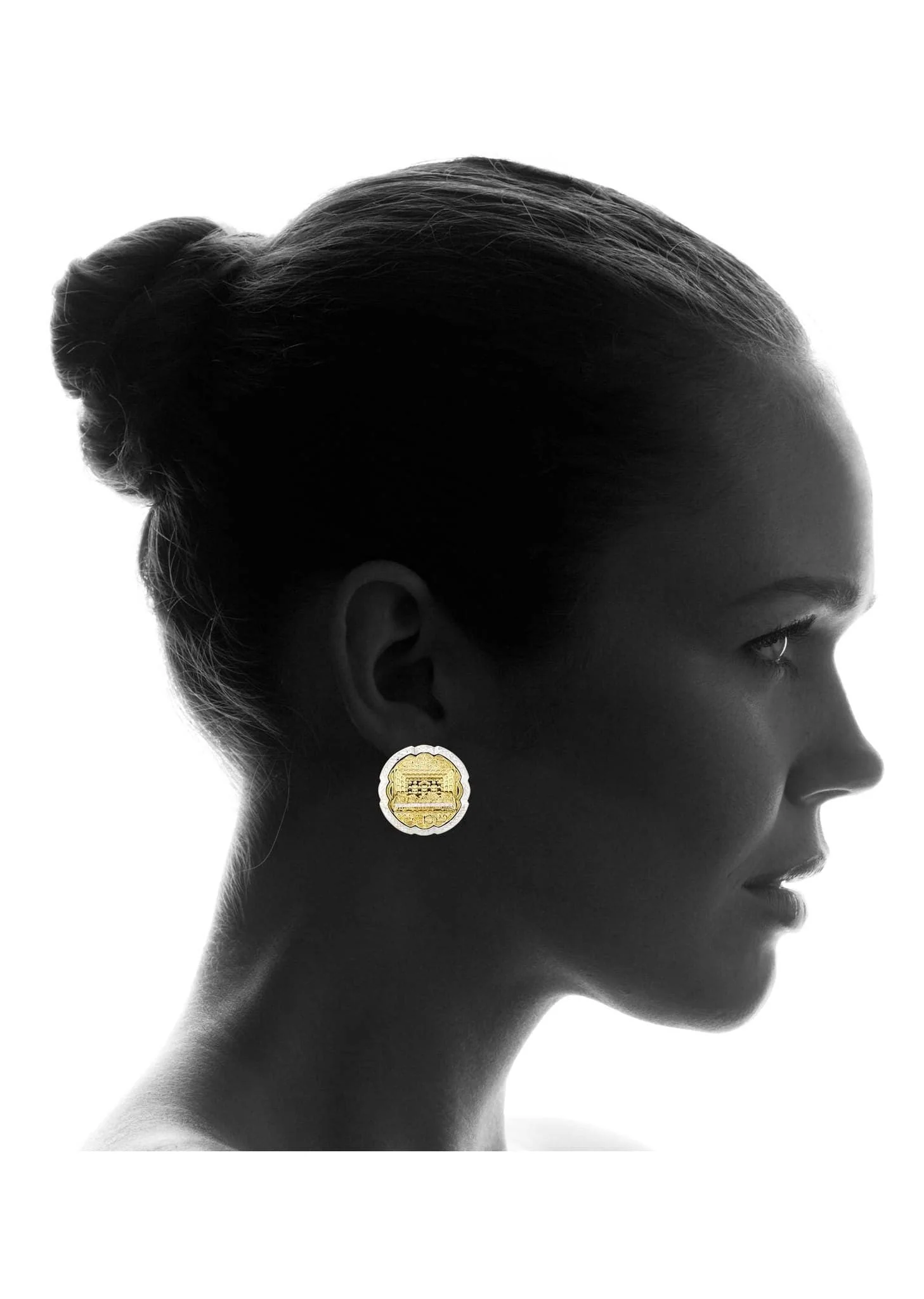 Last Supper 10K Yellow Gold Studs | Appx. Diameter 1.1 Inches - Image 4