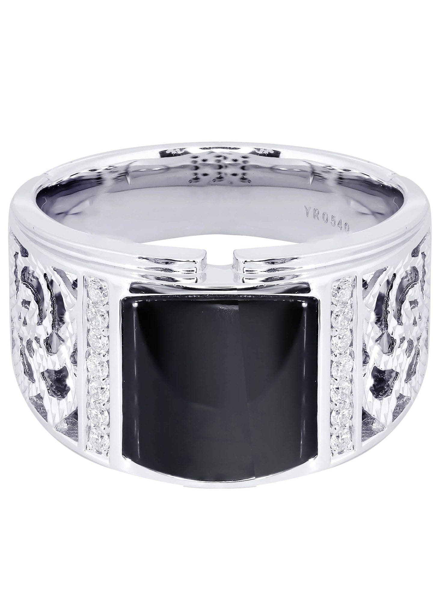 White Gold Pinky Diamond Ring| 0.19 Carats| 12.33 Grams