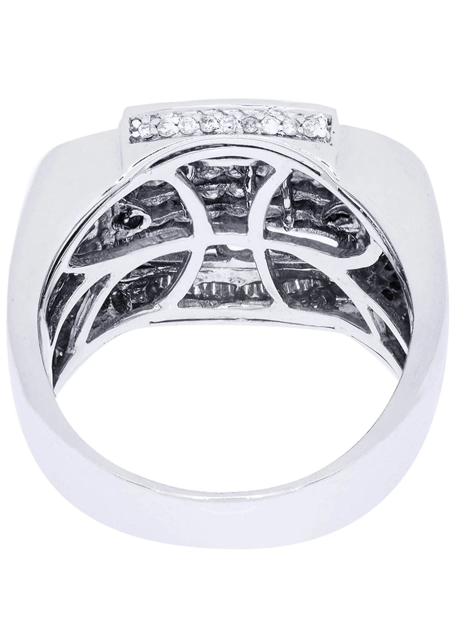White Gold Mens Diamond Ring| 0.22 Carats| 14.17 Grams - Image 3