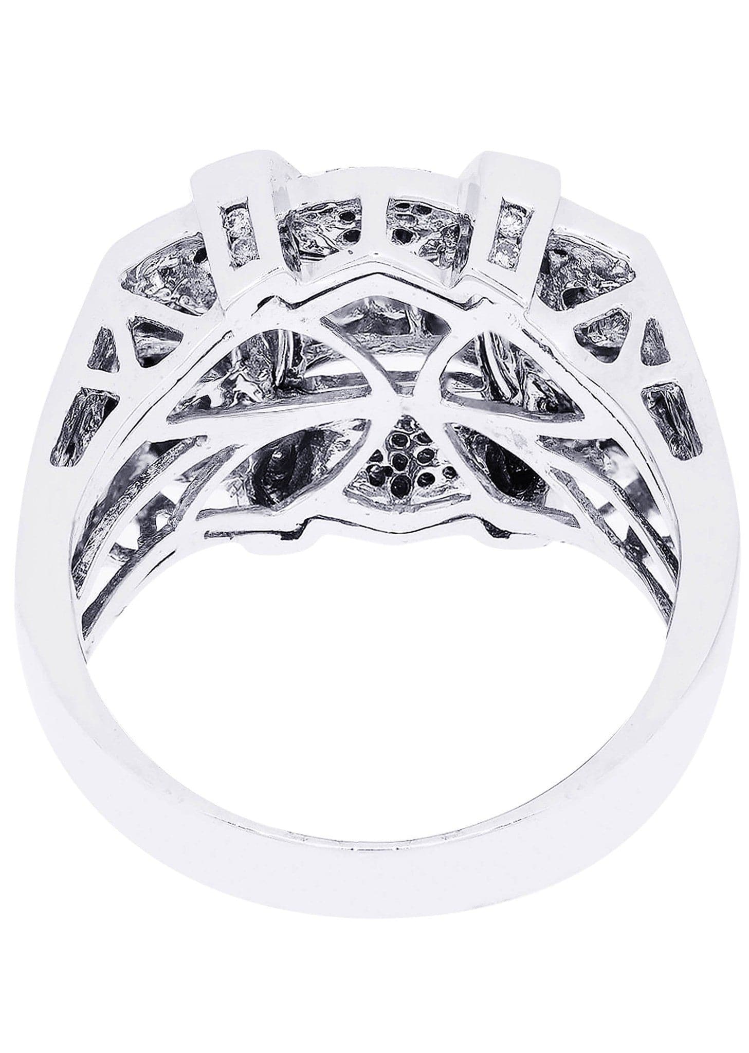 White Gold Mens Diamond Ring| 0.32 Carats| 12.49 Grams - Image 3