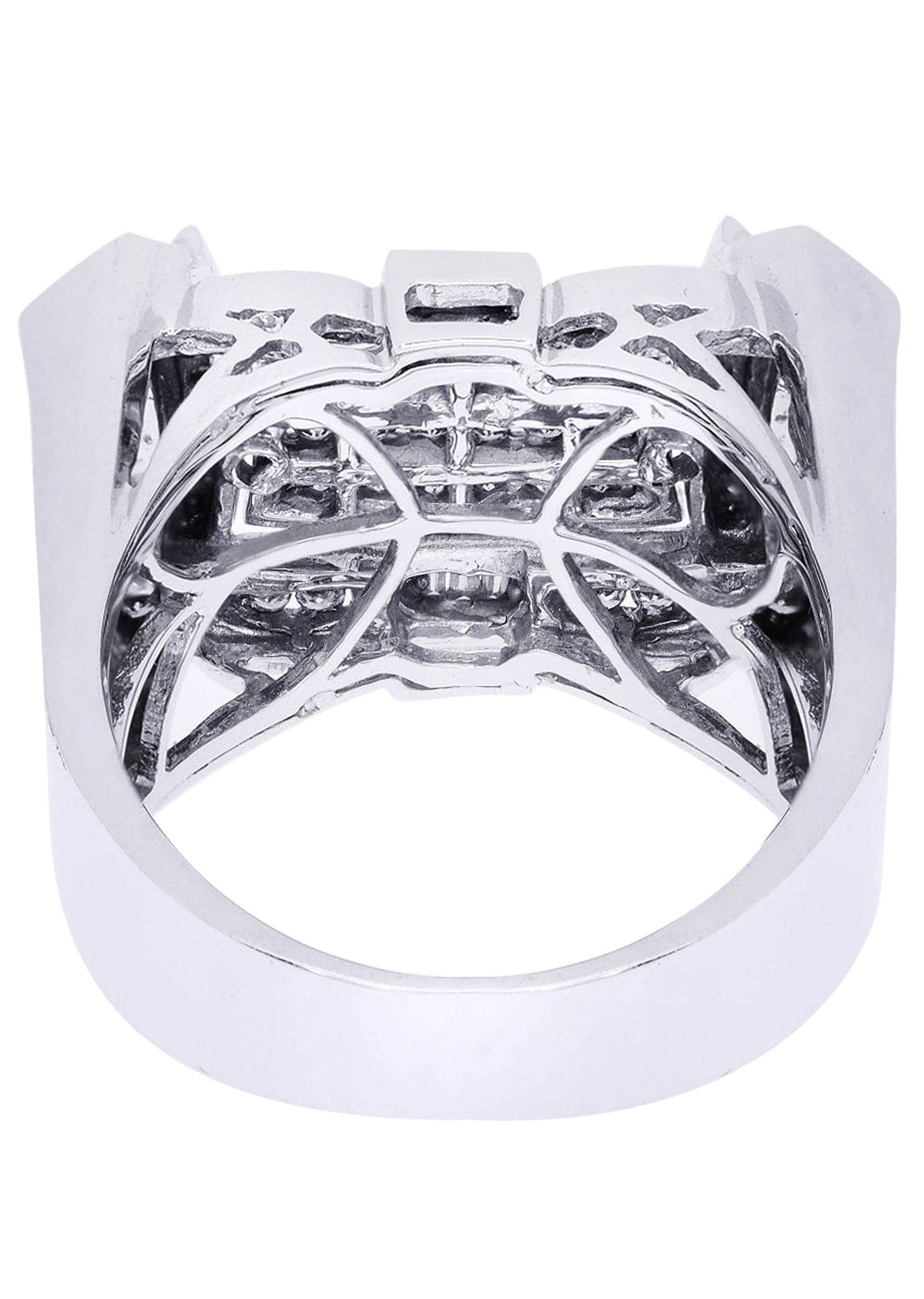 White Gold Mens Diamond Ring| 0.66 Carats| 17.59 Grams - Image 3