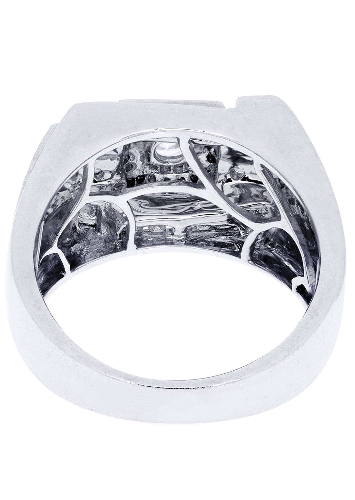 White Gold Pinky Diamond Ring| 4.24 Carats| 14.24 Grams - Image 3