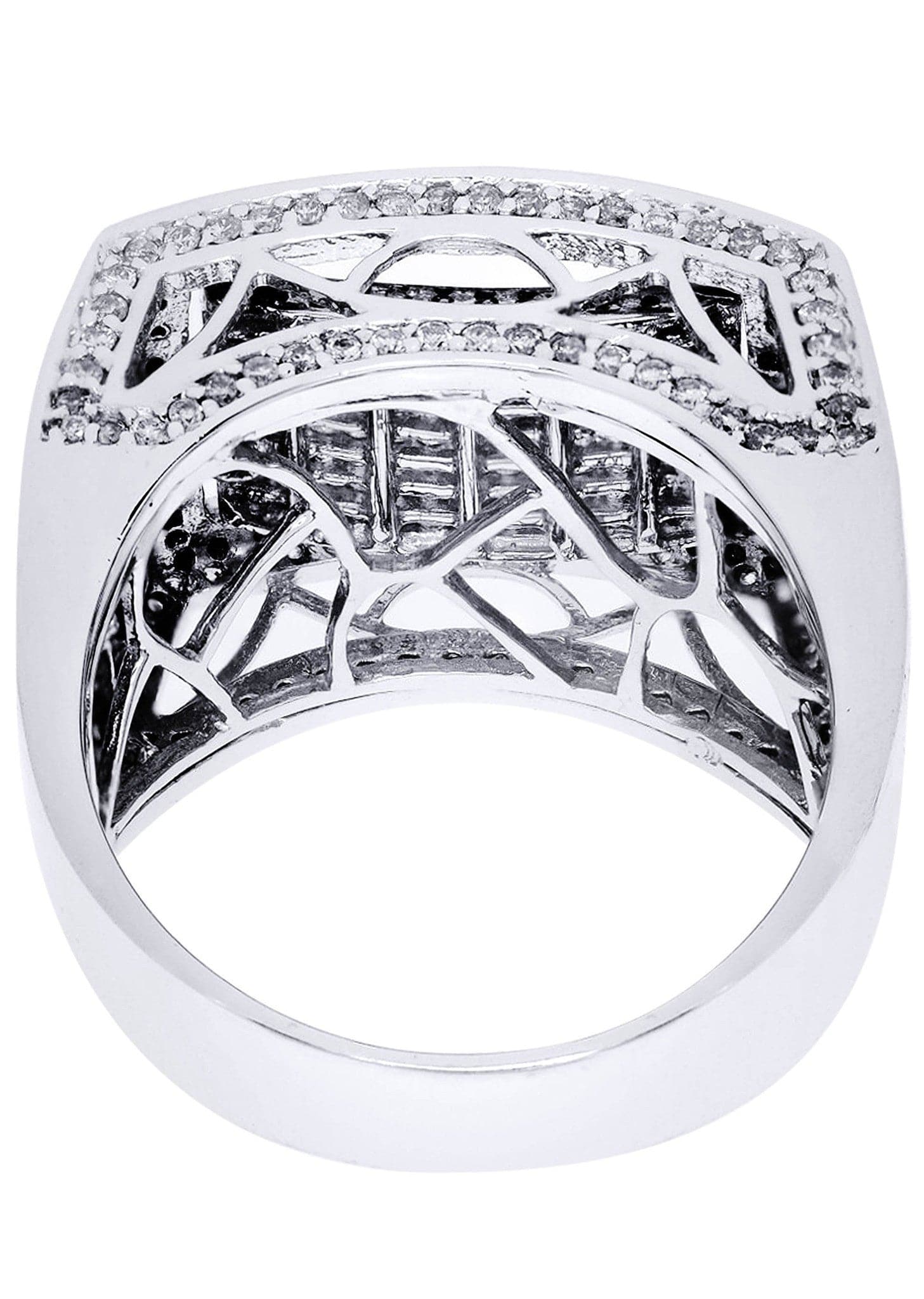 White Gold Mens Diamond Ring| 2.42 Carats| 15.75 Grams - Image 3