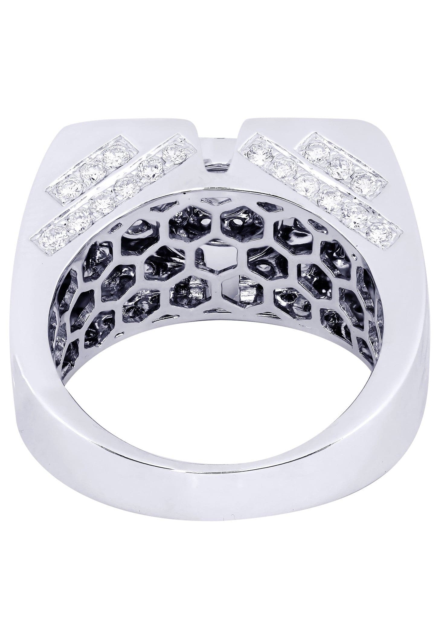 White Gold Mens Diamond Ring| 2.56 Carats| 14.72 Grams - Image 3